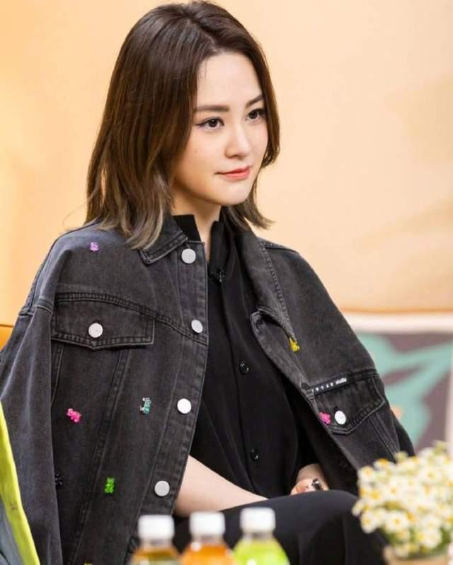 明星娱乐圈吃瓜隐秘事件,揭秘明星吃瓜背后的真相