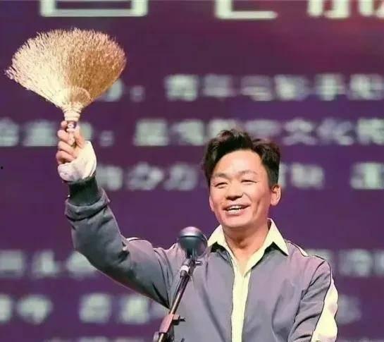 娱乐圈吃瓜小料的危害,揭秘其背后的危害与反思