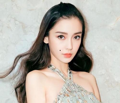 娱乐圈吃瓜杨颖图片大全